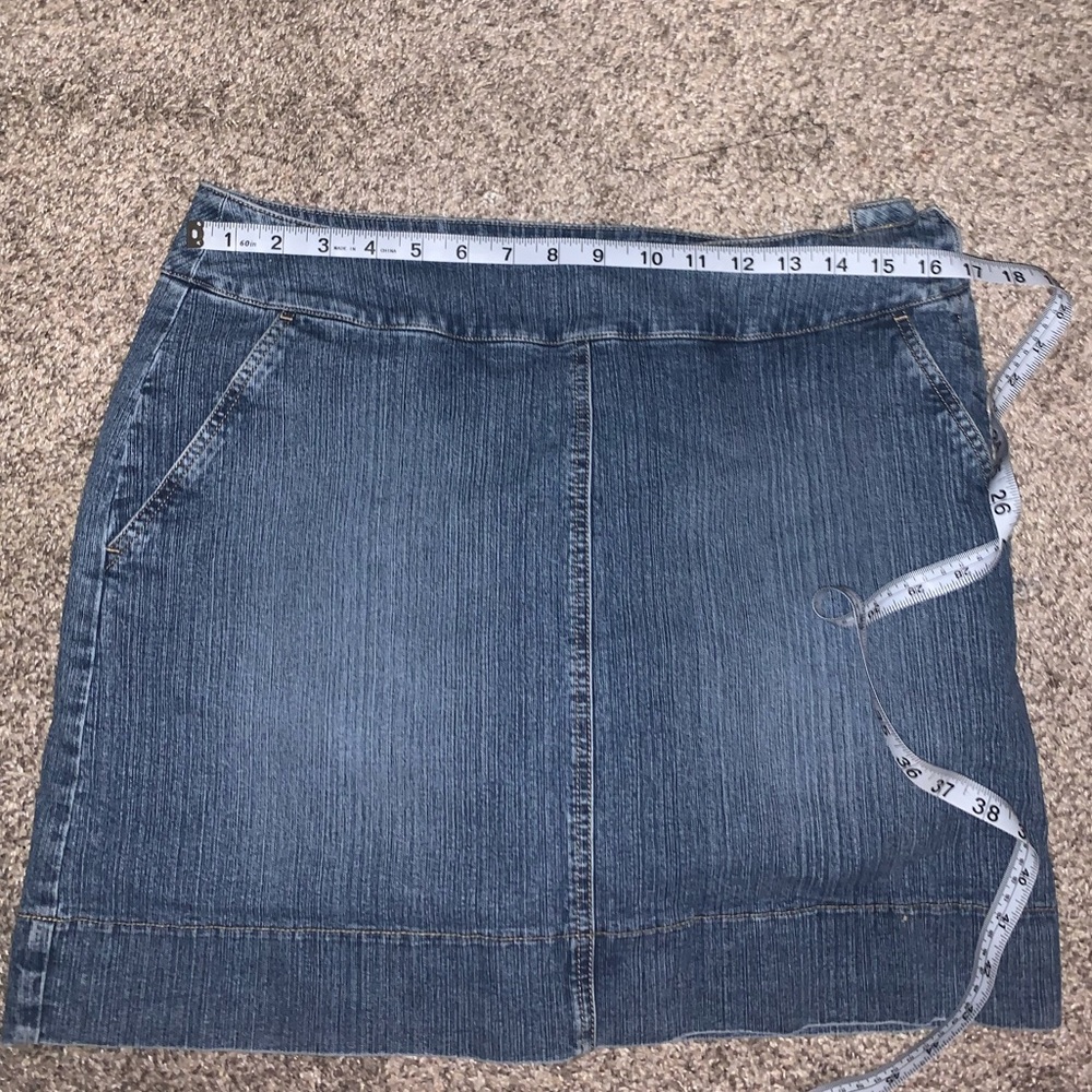 St. John's Bay Women's Blue Denim Skirt